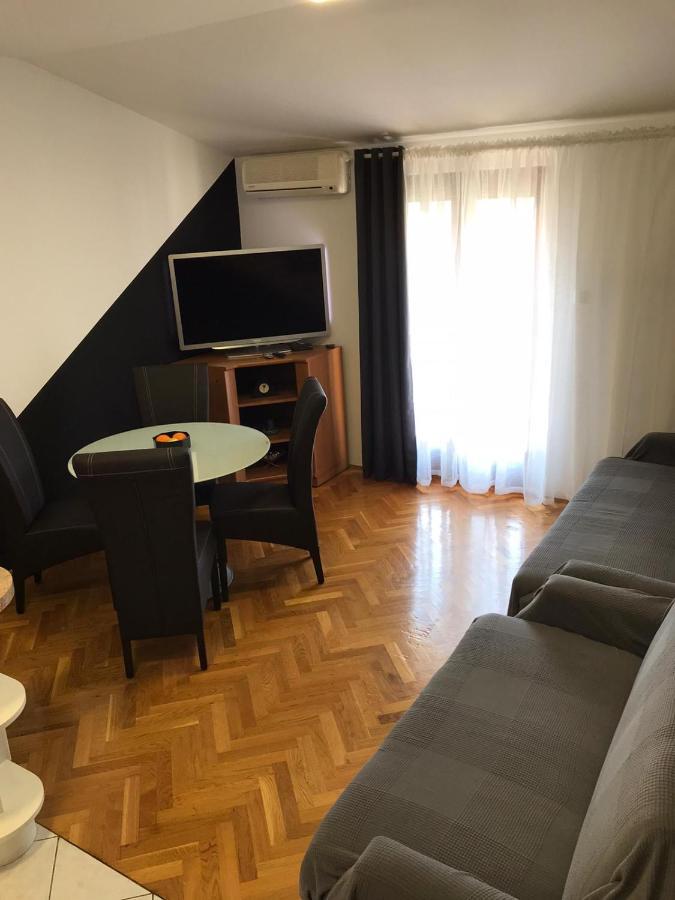 Apartman Jumic Malinska Εξωτερικό φωτογραφία